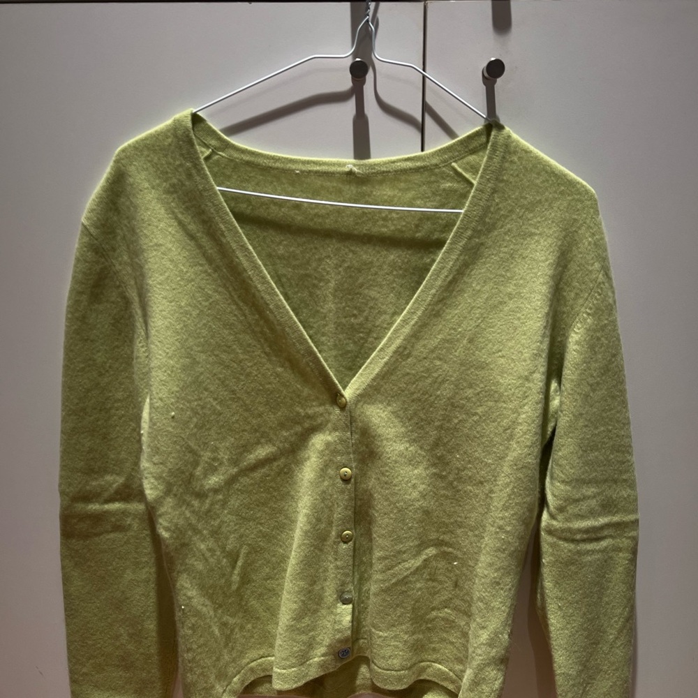 Lightweight Green Cashmere Sweater
